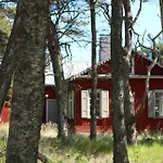 Kasarmihotelli Hotel Oeroe